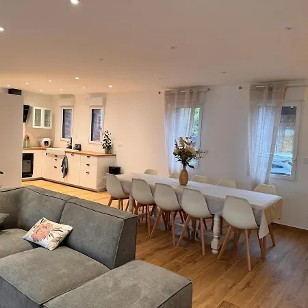 De La Foret De Sperleka