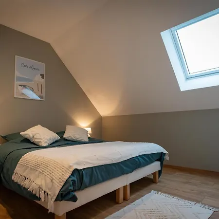 De La Foret De Sperleka