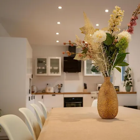 De La Foret De Sperleka *