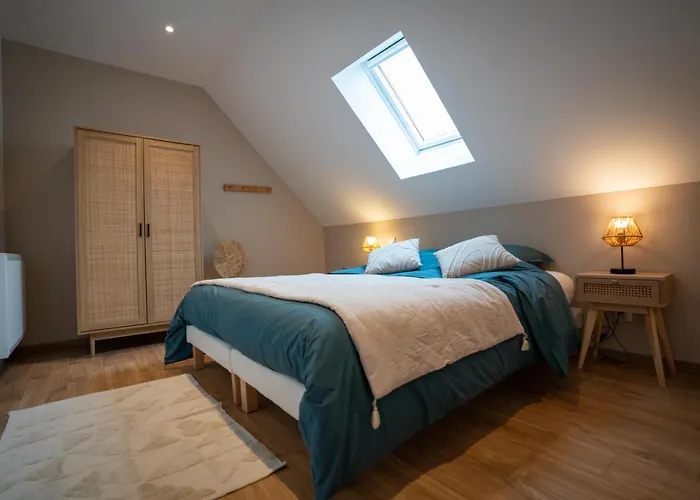 De La Foret De Sperleka